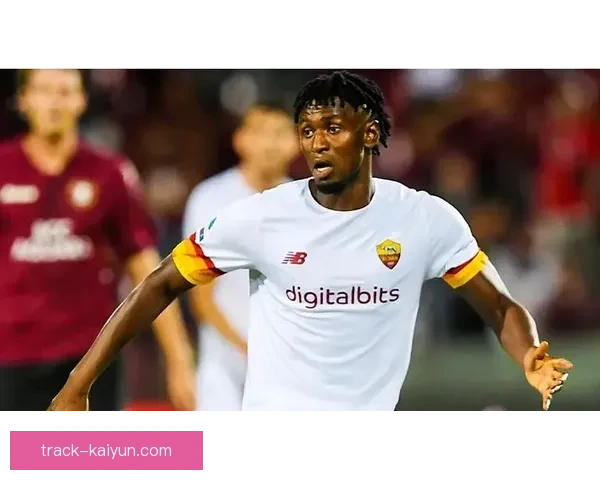 桑普中场组织表现稳健，球队战术运转良好